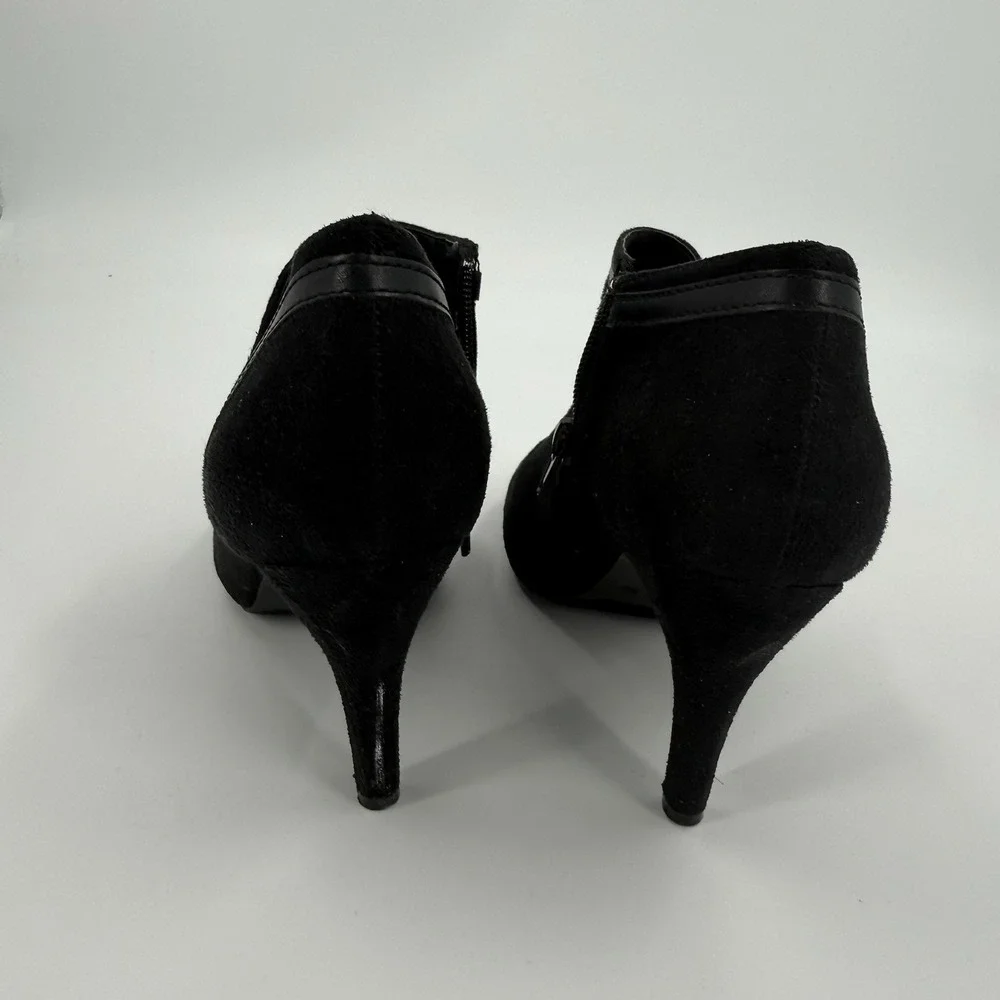 Dexflex Comfort Women's Size 8.5 Black Faux Suede Ankle Booties High Heel Zip